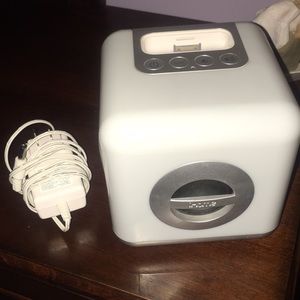 ihome box speaker